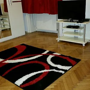goldfisch-apartment-central-park.vienna-besthotels.com/